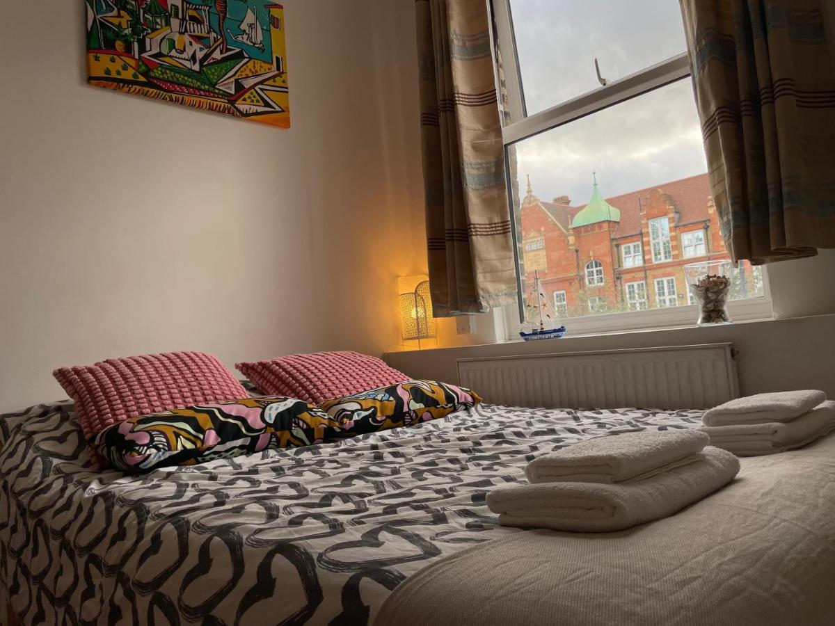 Spacious Family Flat Londres Extérieur photo